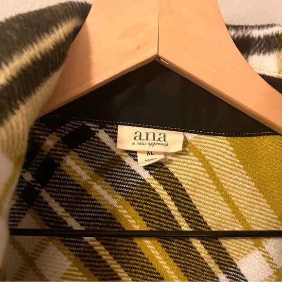 A.N.A Oversized Shacket, Chartreuse and black plaid, size large - Picture 2 of 6